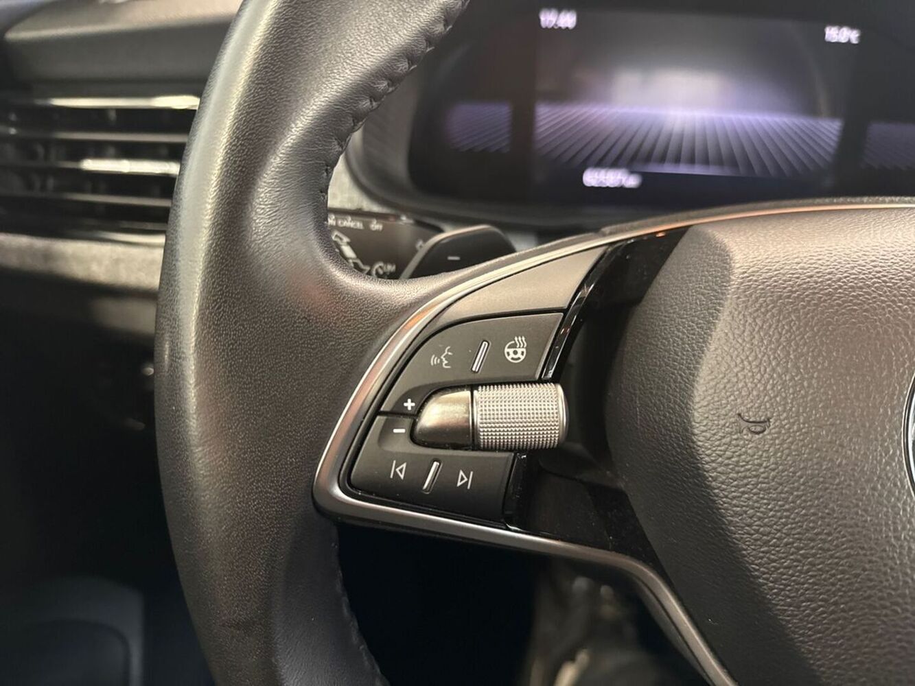 Skoda Kamiq vaihtoauto