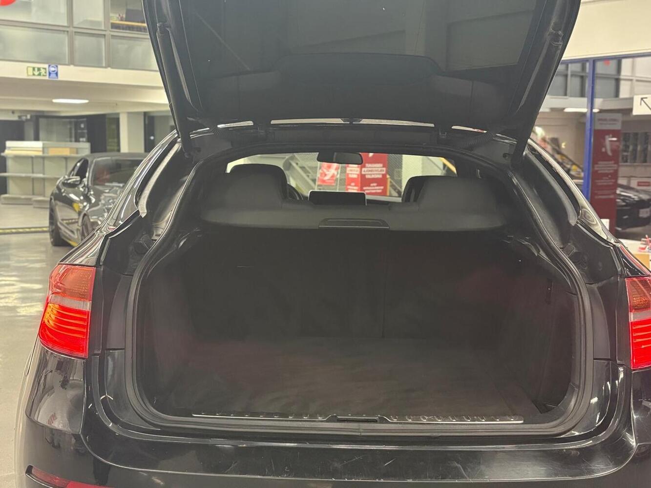 BMW X6 vaihtoauto
