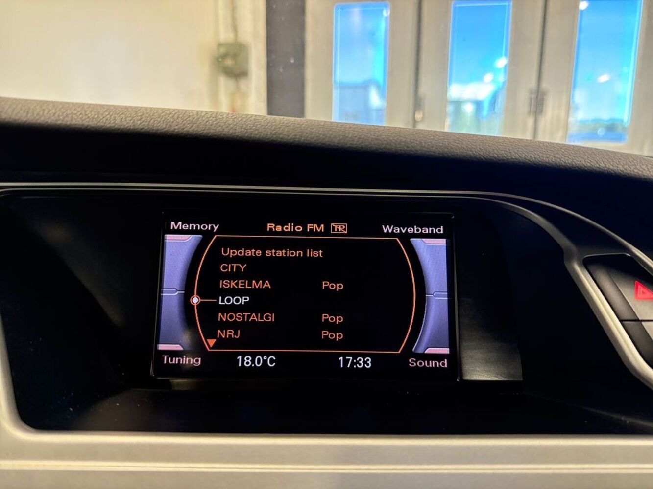 Audi A4 vaihtoauto
