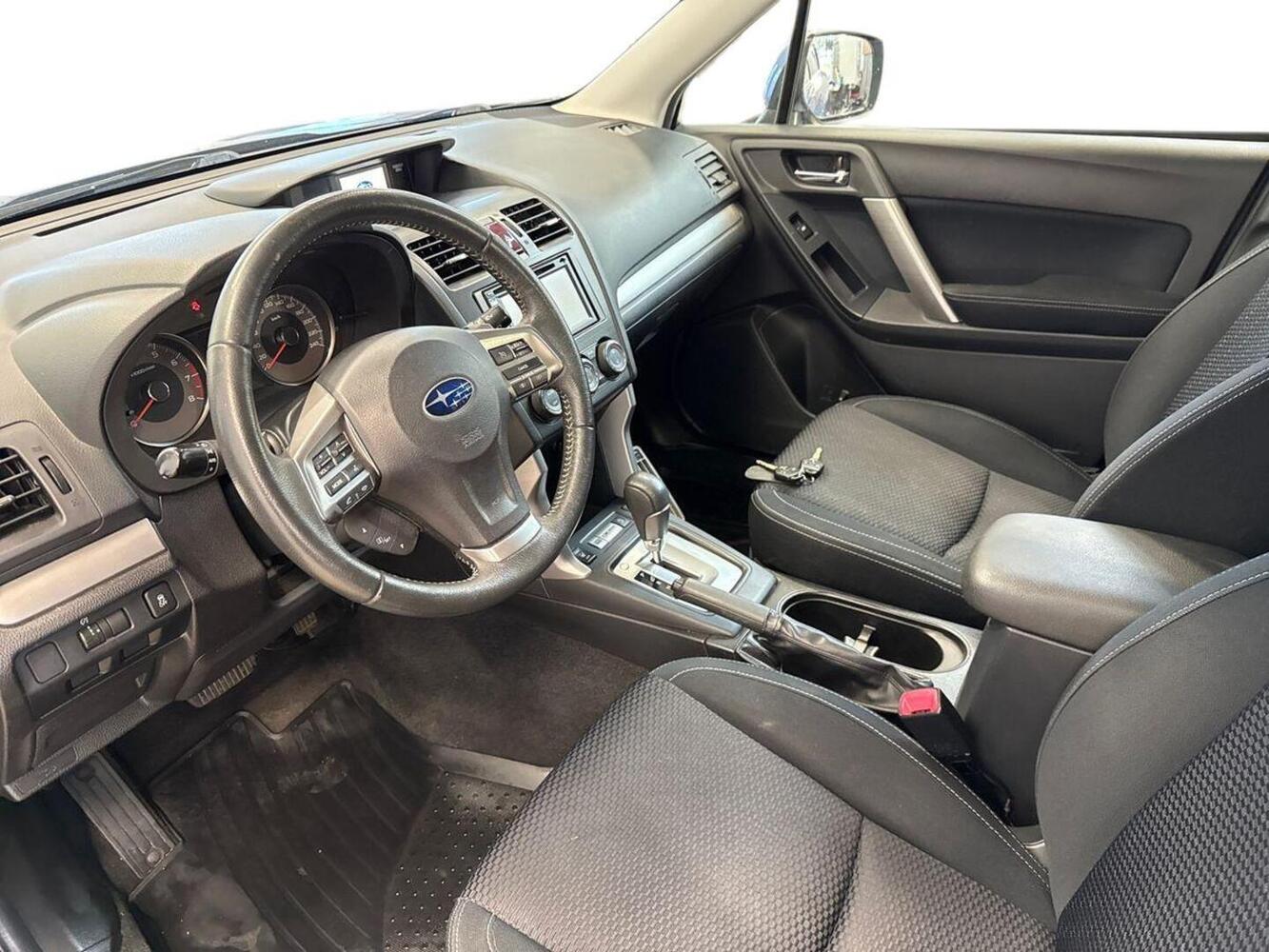 Subaru Forester vaihtoauto