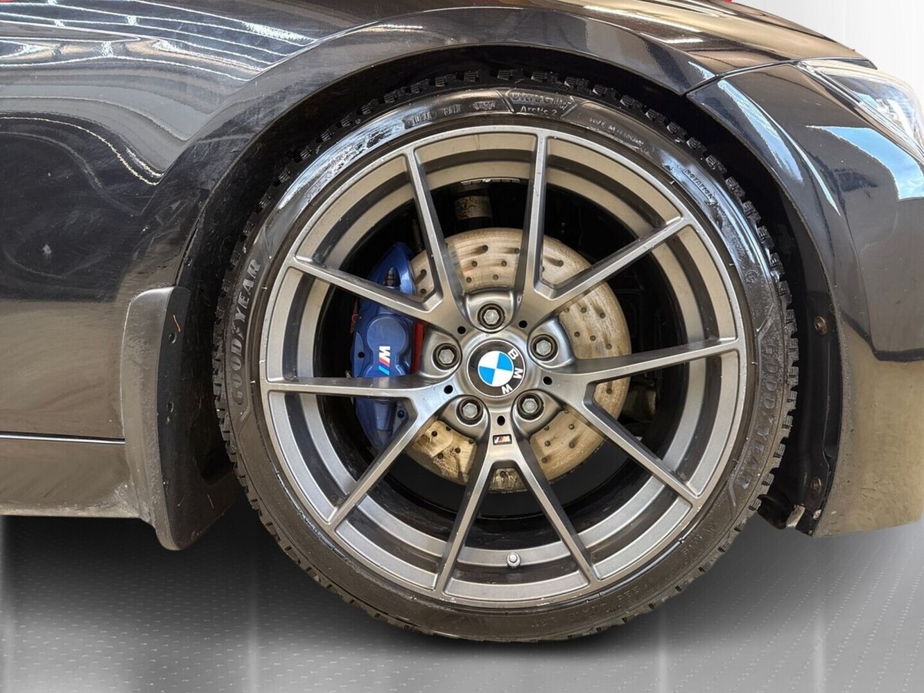 BMW 330 vaihtoauto