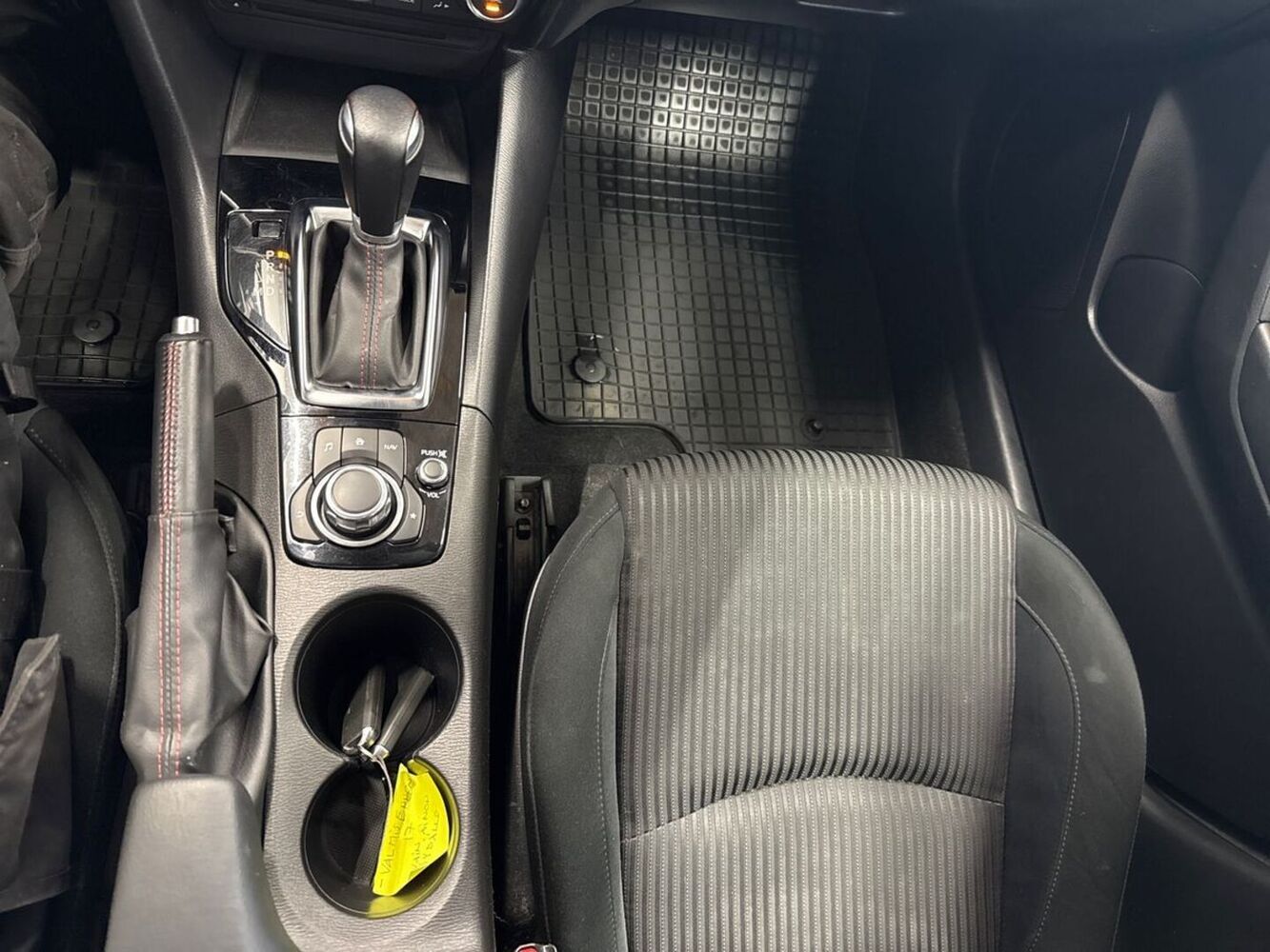Mazda 3 vaihtoauto