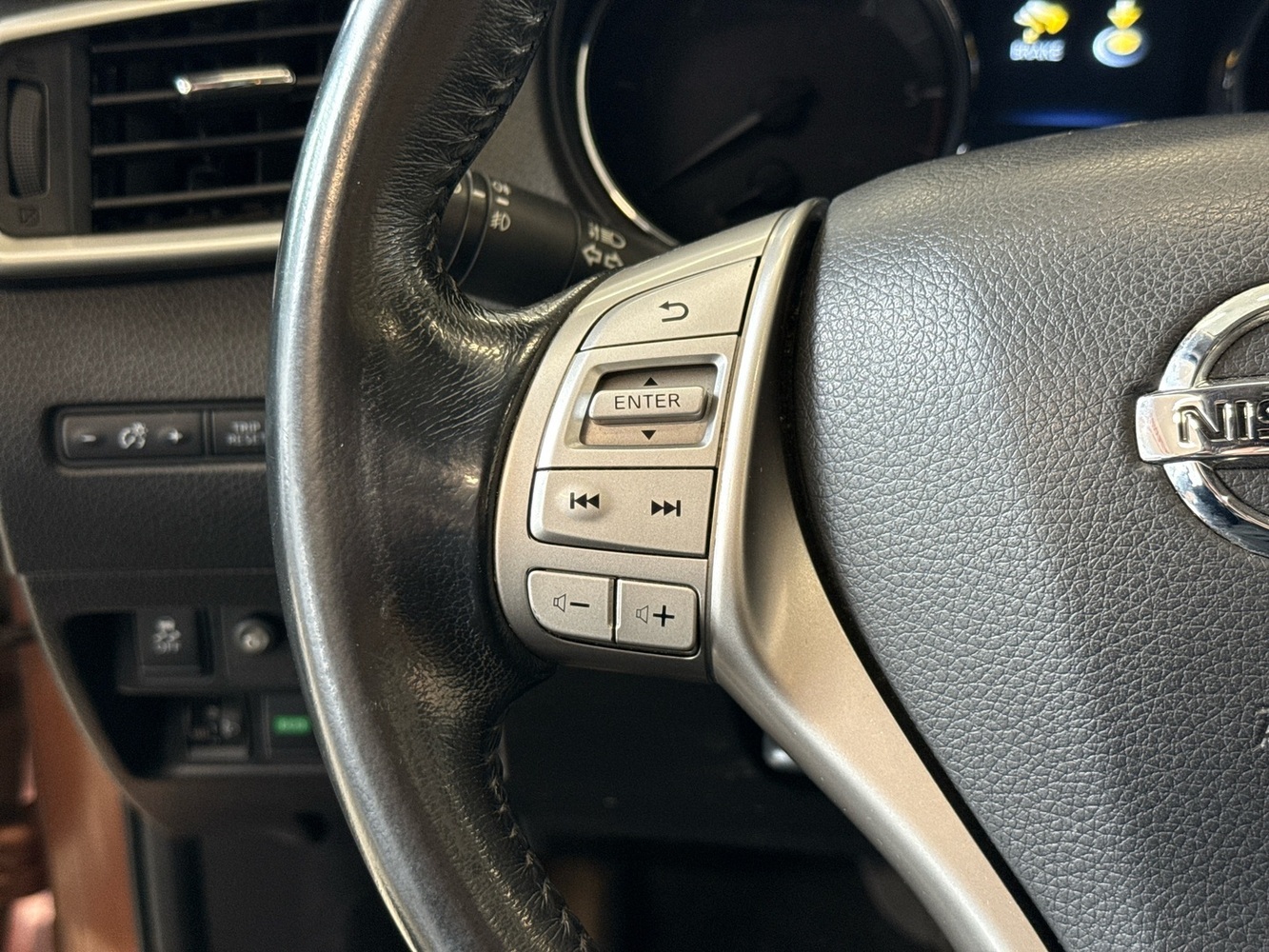Nissan X-Trail vaihtoauto