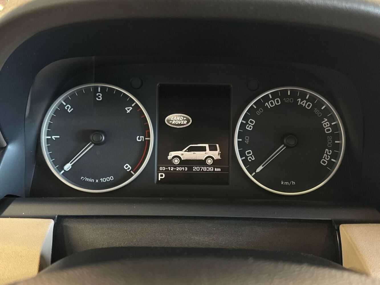 Land Rover Discovery vaihtoauto