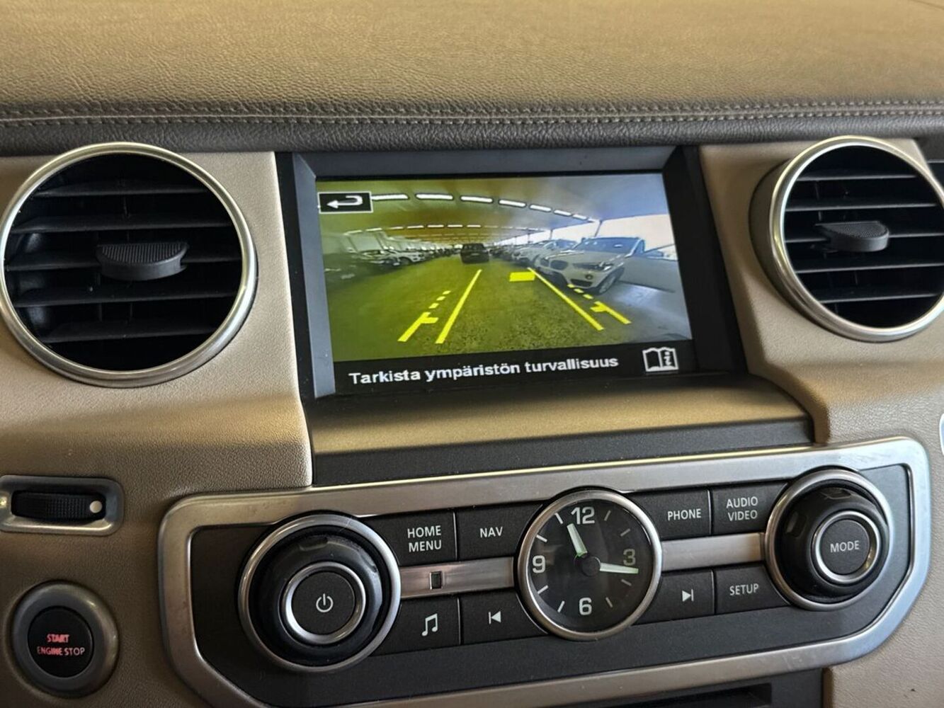 Land Rover Discovery vaihtoauto