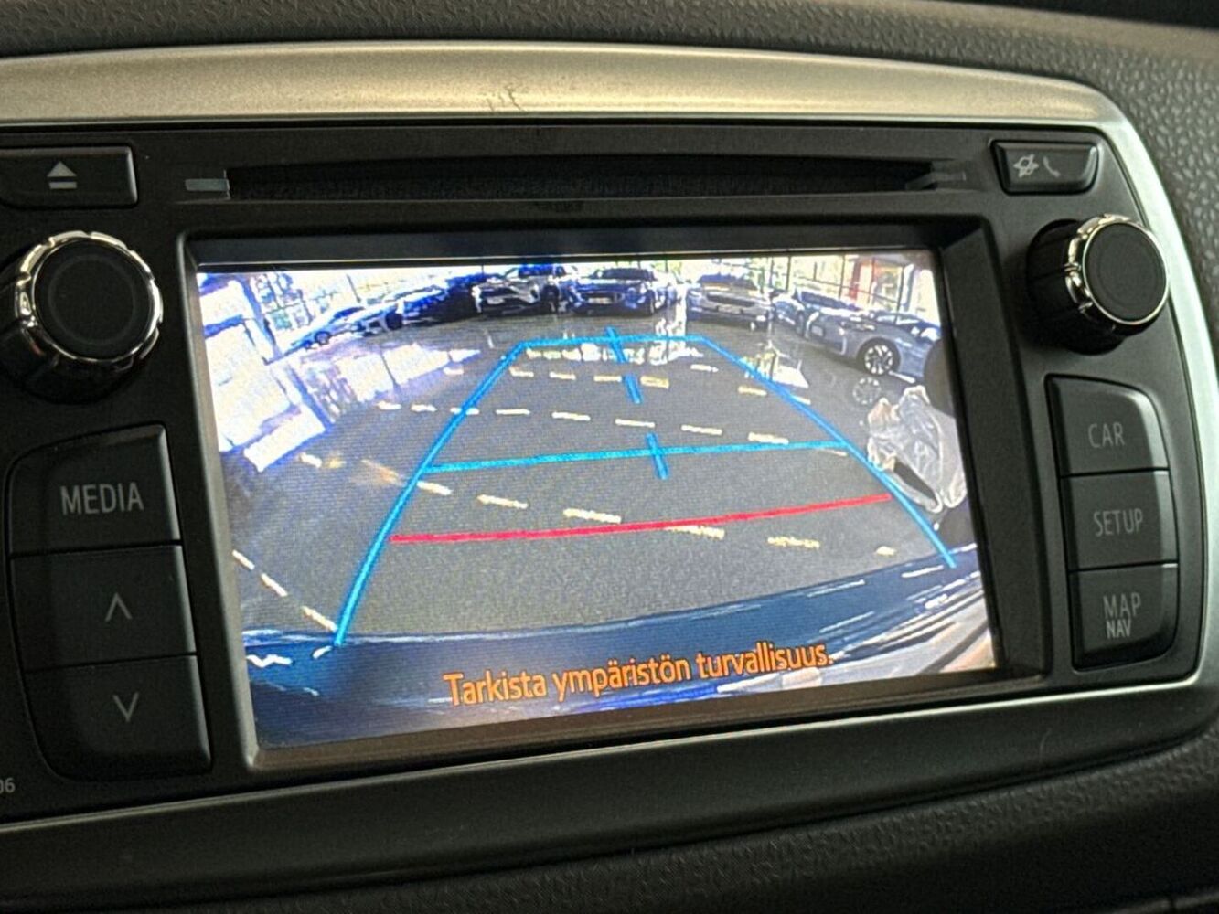 Toyota Yaris vaihtoauto