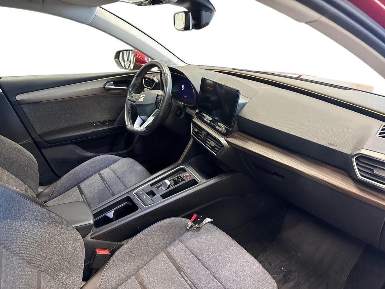 SEAT Leon vaihtoauto