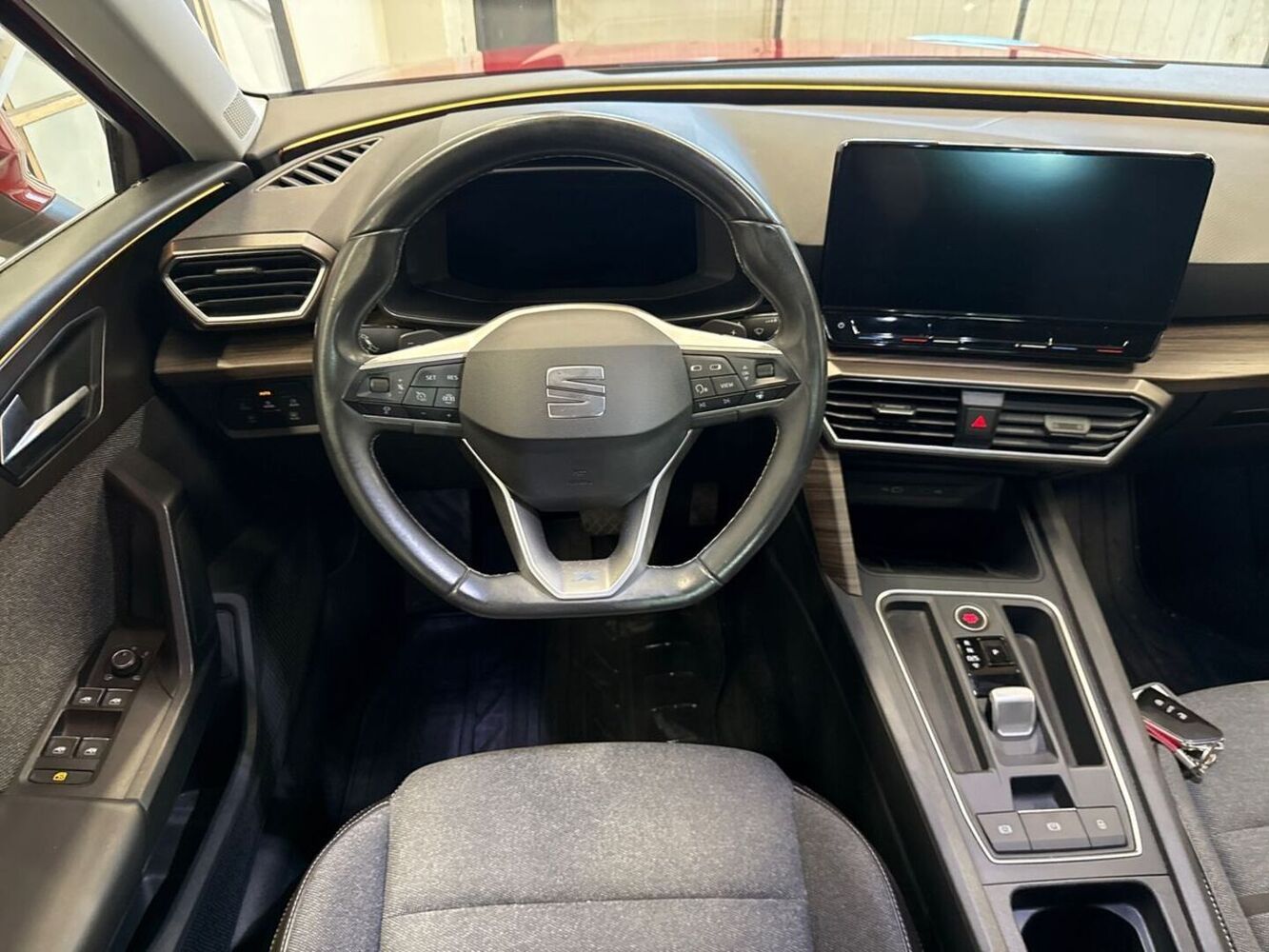 SEAT Leon vaihtoauto