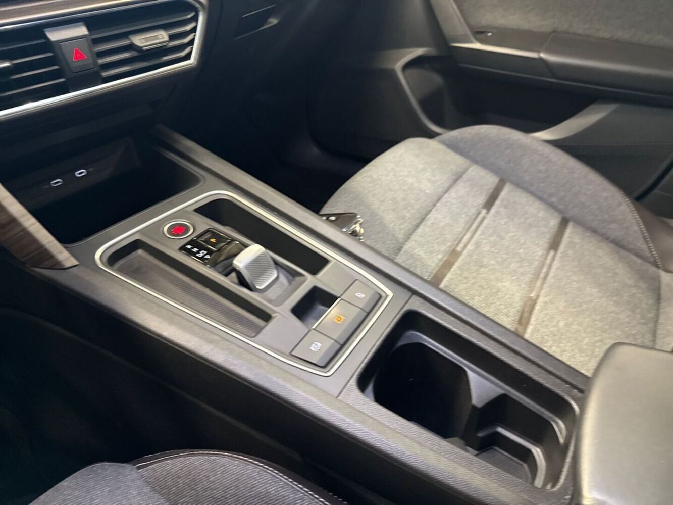 SEAT Leon vaihtoauto
