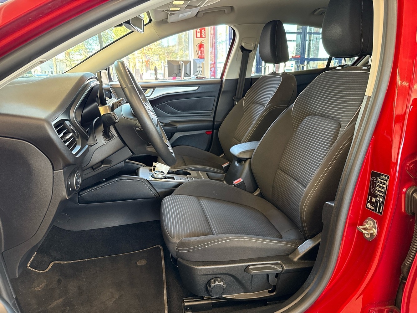 Ford Focus vaihtoauto