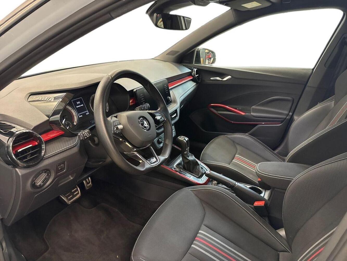 Skoda Fabia vaihtoauto