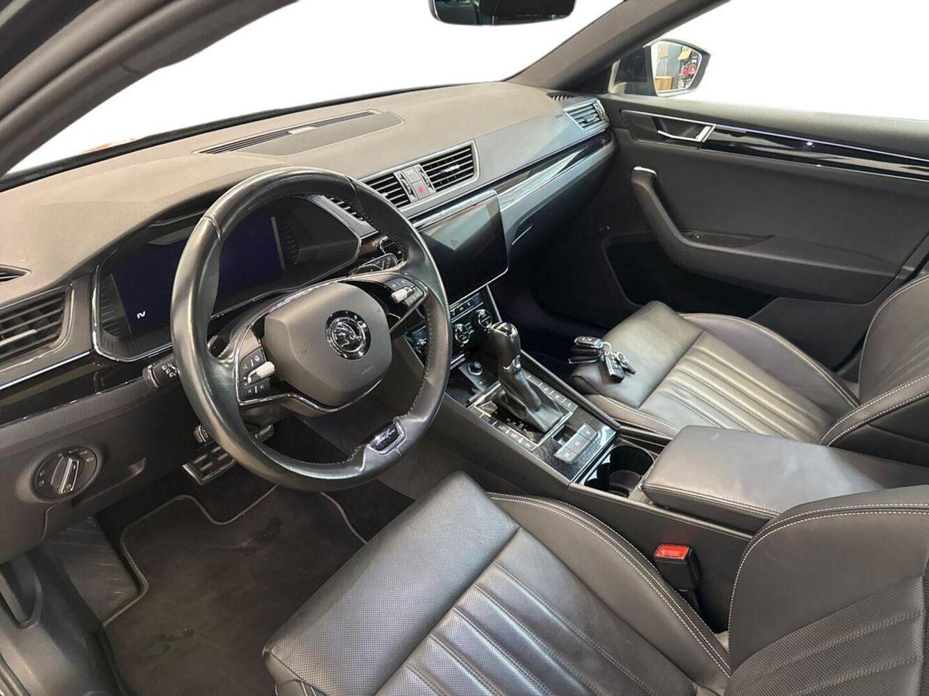 Skoda Superb vaihtoauto