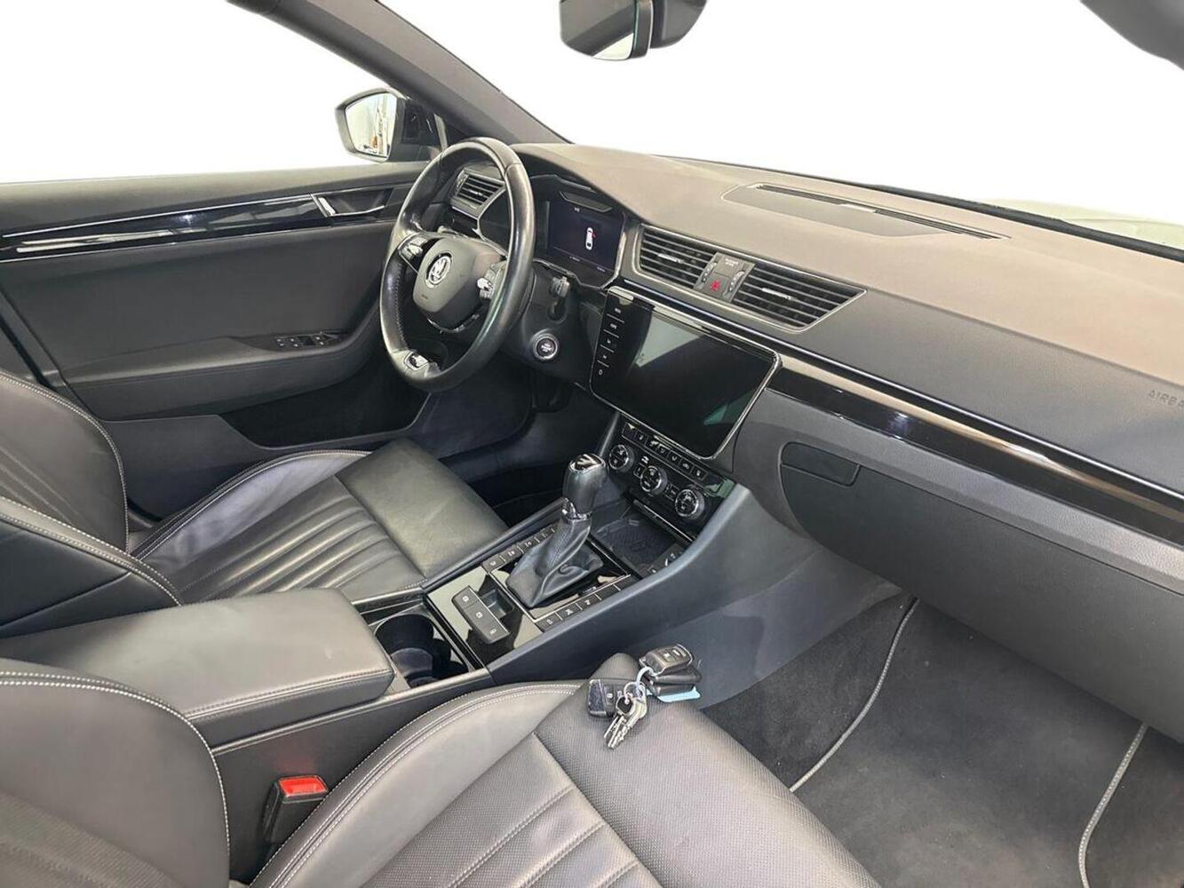 Skoda Superb vaihtoauto