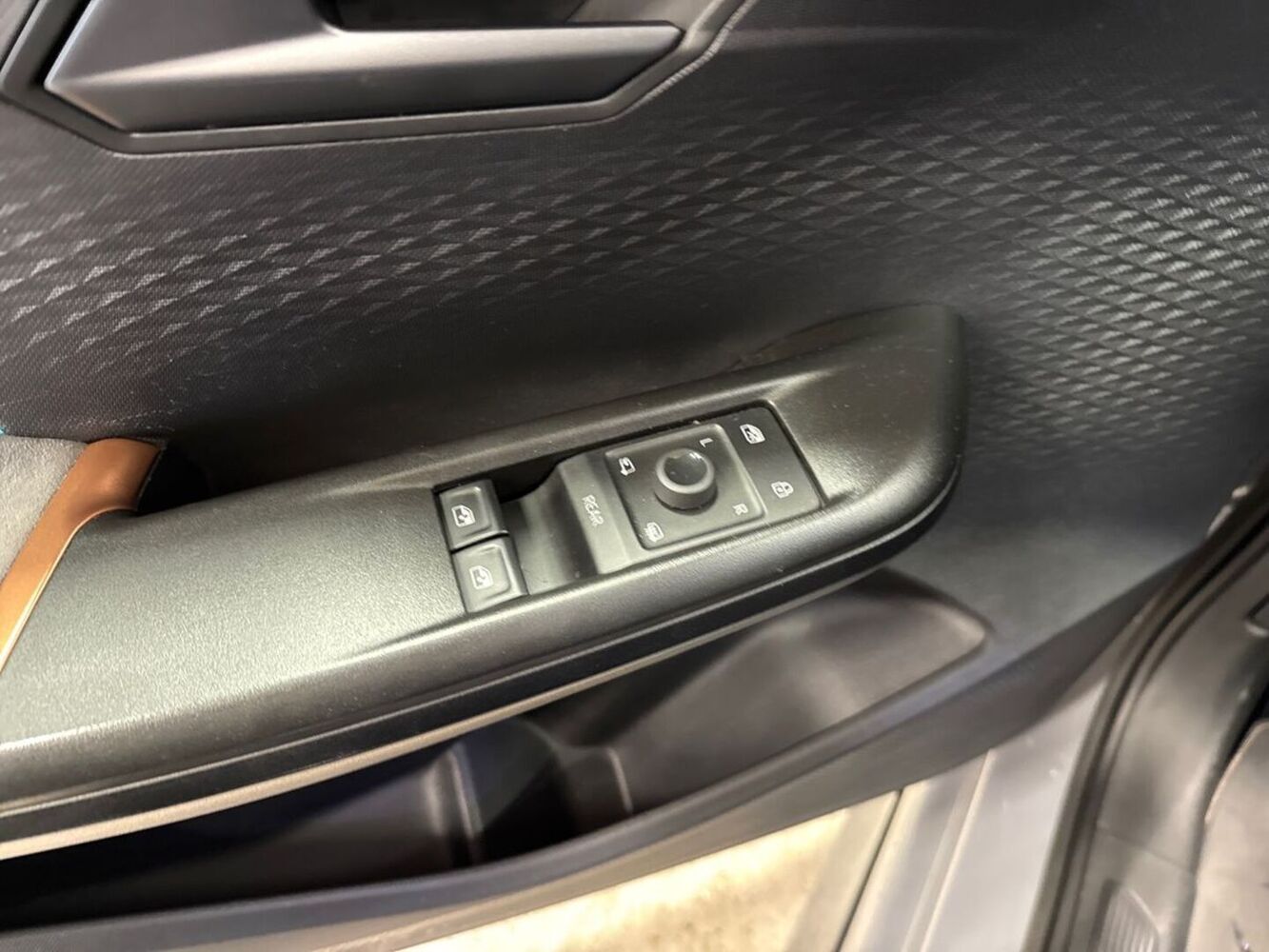 Cupra Born vaihtoauto