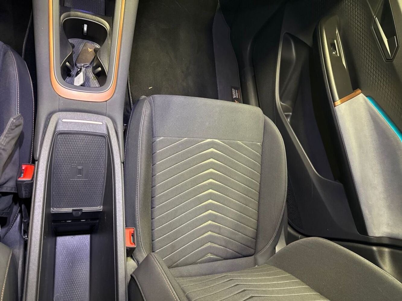 Cupra Born vaihtoauto