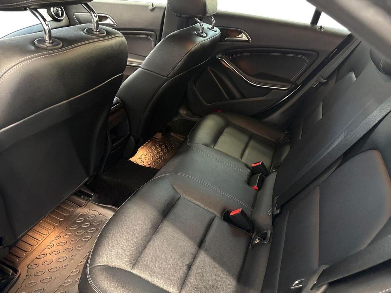 Mercedes-Benz CLA-sarja vaihtoauto