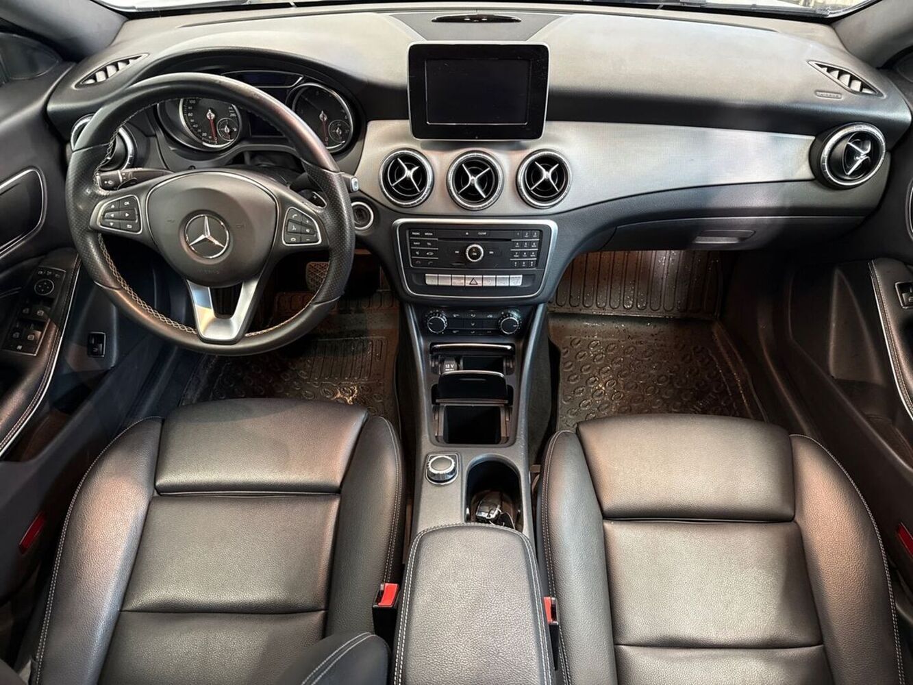 Mercedes-Benz CLA-sarja vaihtoauto
