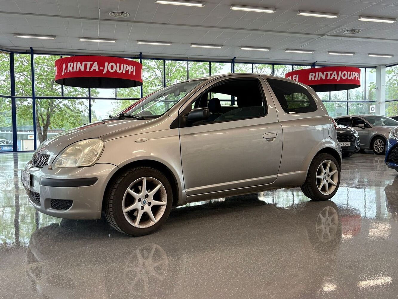 Toyota Yaris vaihtoauto