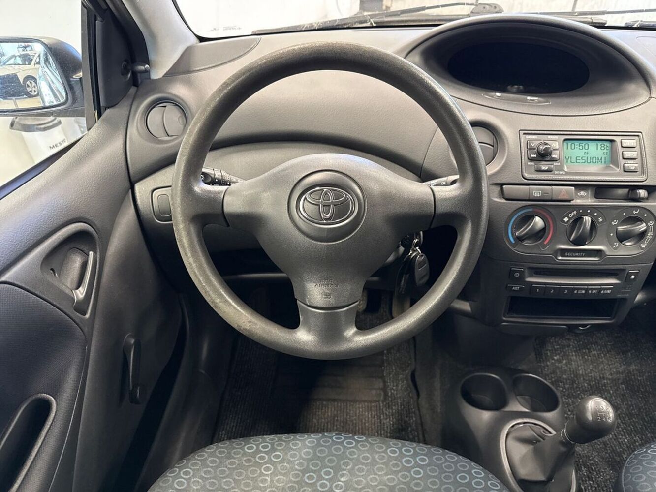 Toyota Yaris vaihtoauto