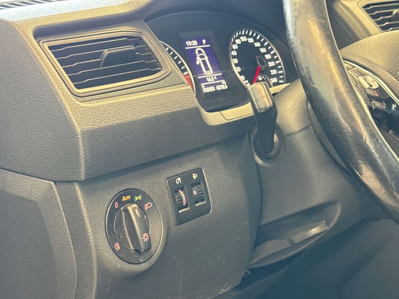 Volkswagen Caddy vaihtoauto