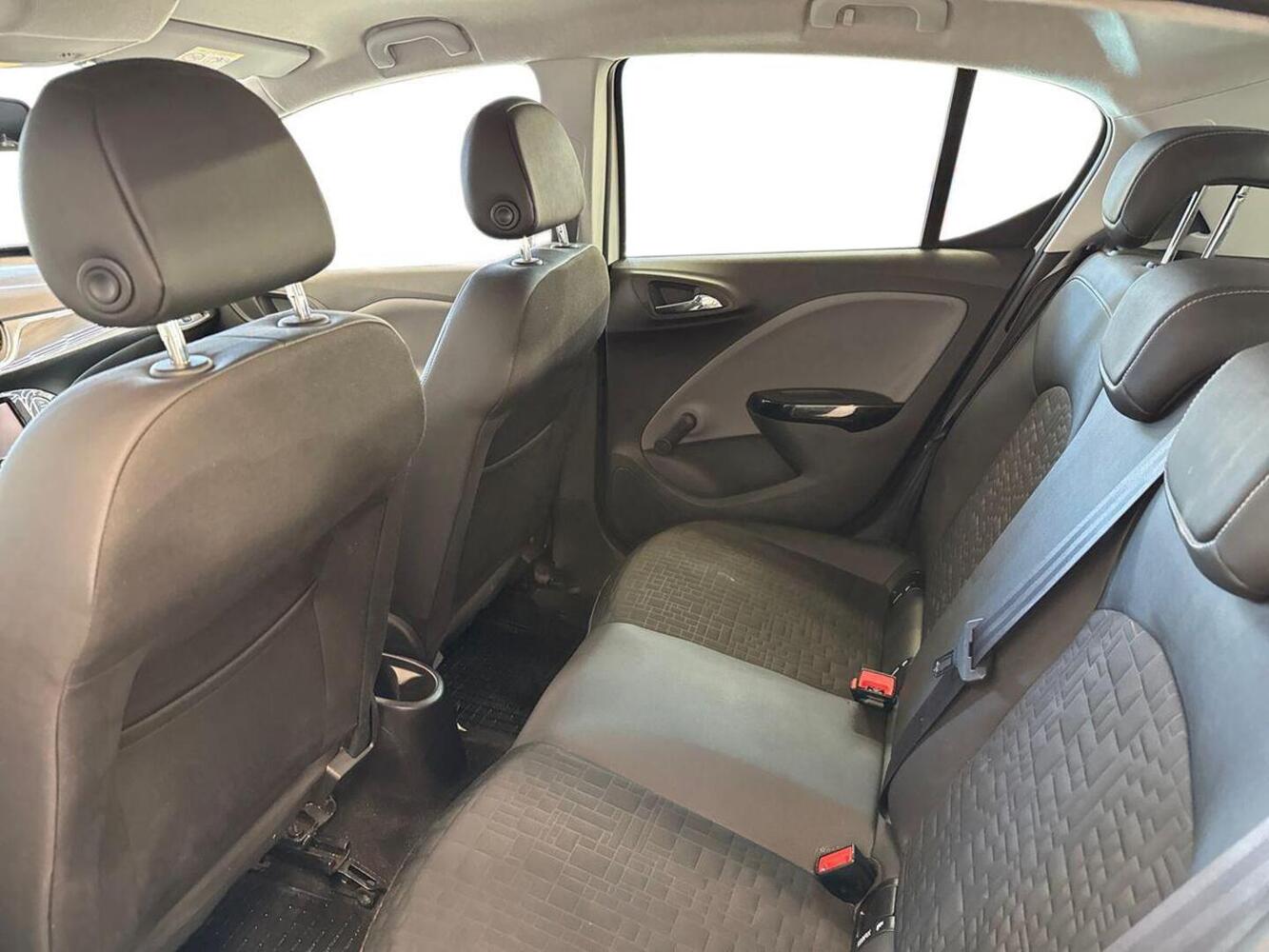 Opel Corsa vaihtoauto