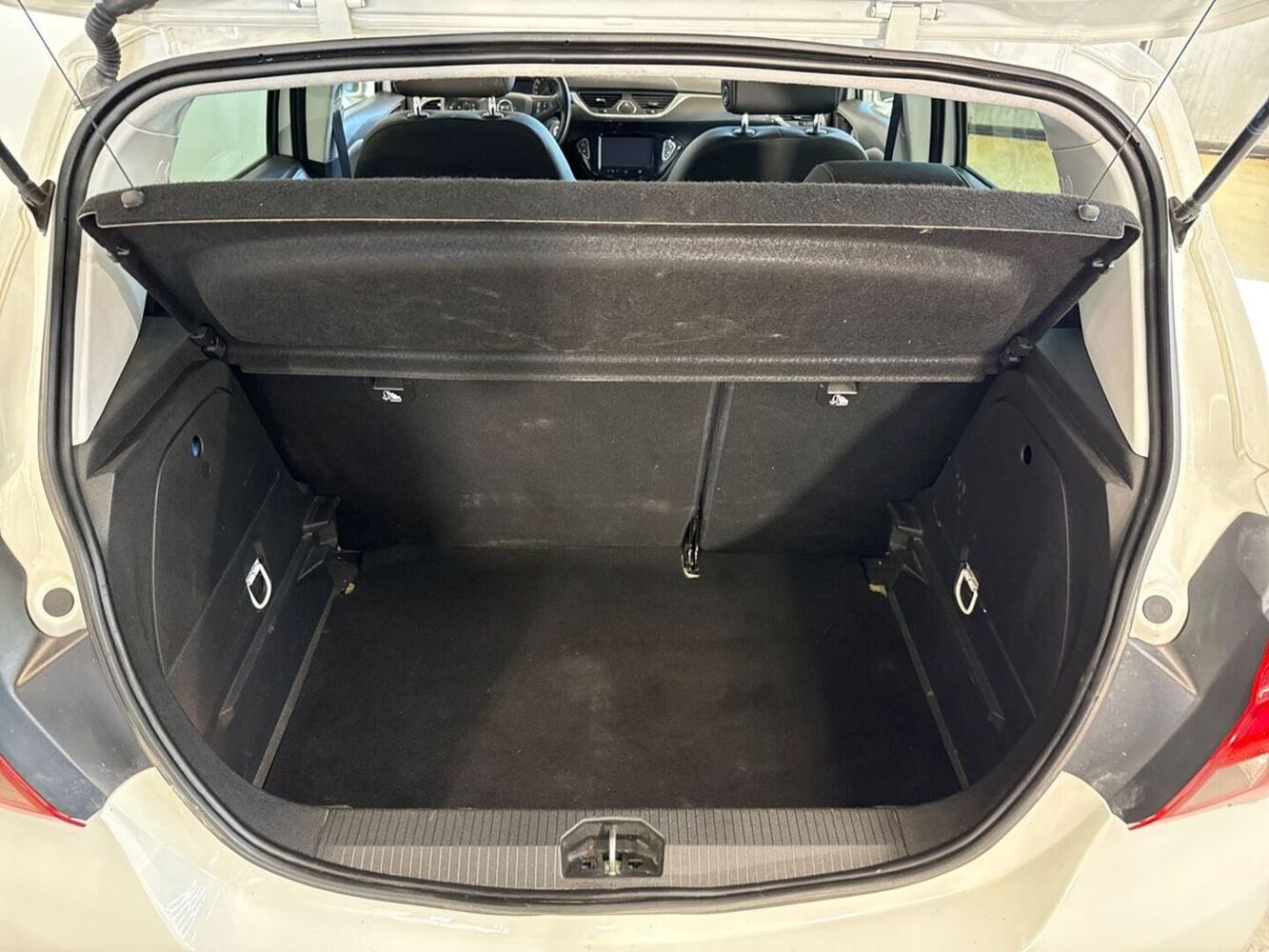 Opel Corsa vaihtoauto