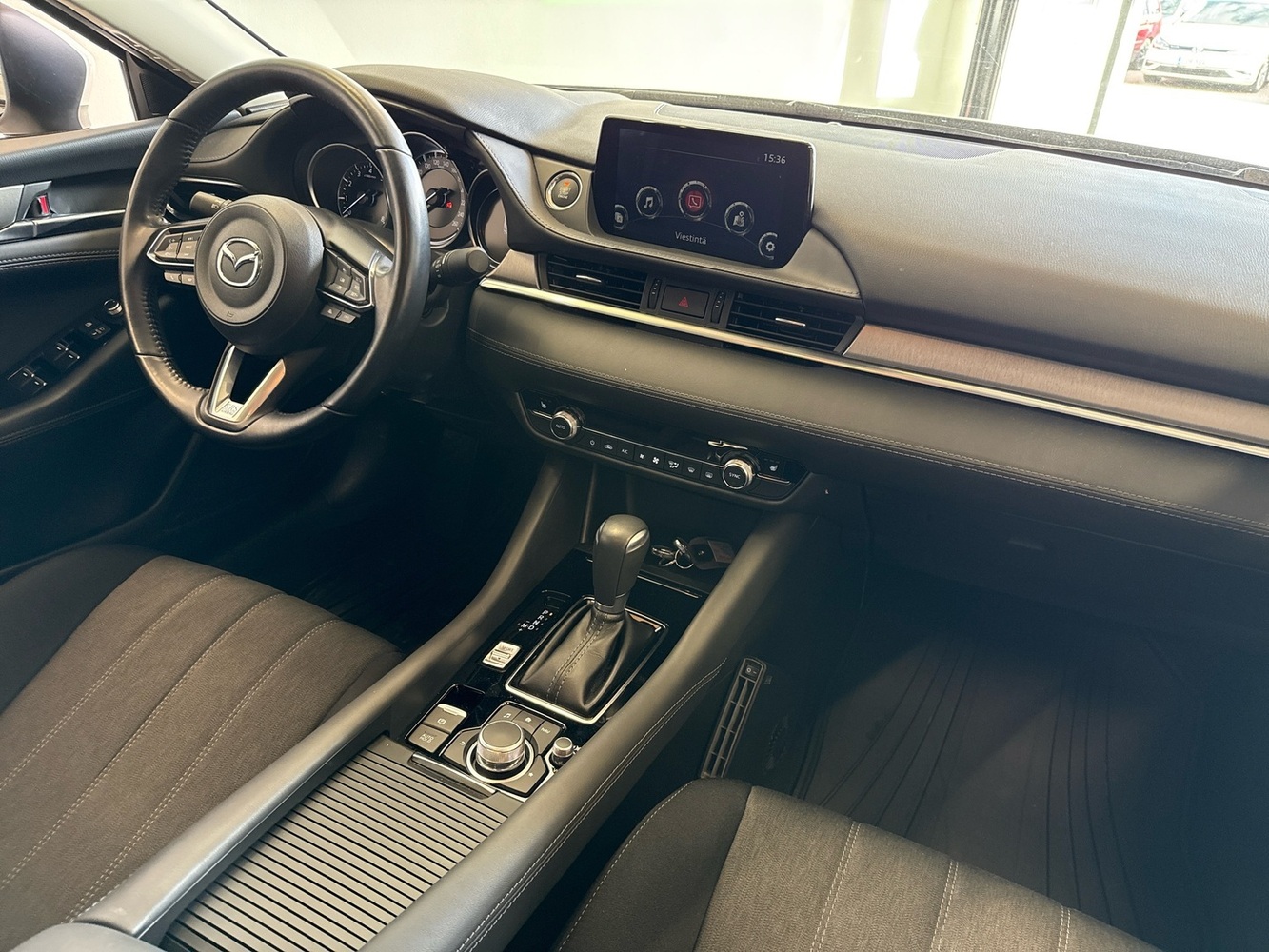 Mazda 6 vaihtoauto