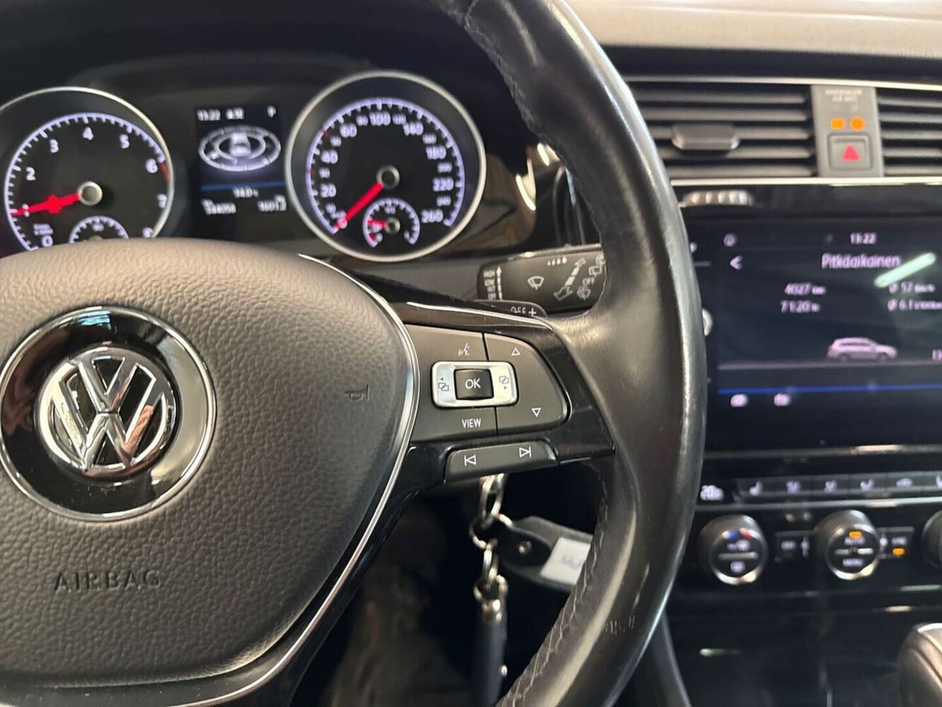 Volkswagen Golf vaihtoauto