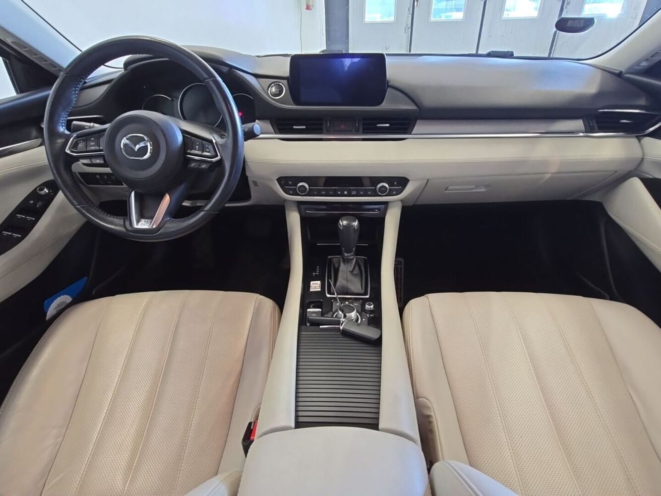 Mazda 6 vaihtoauto
