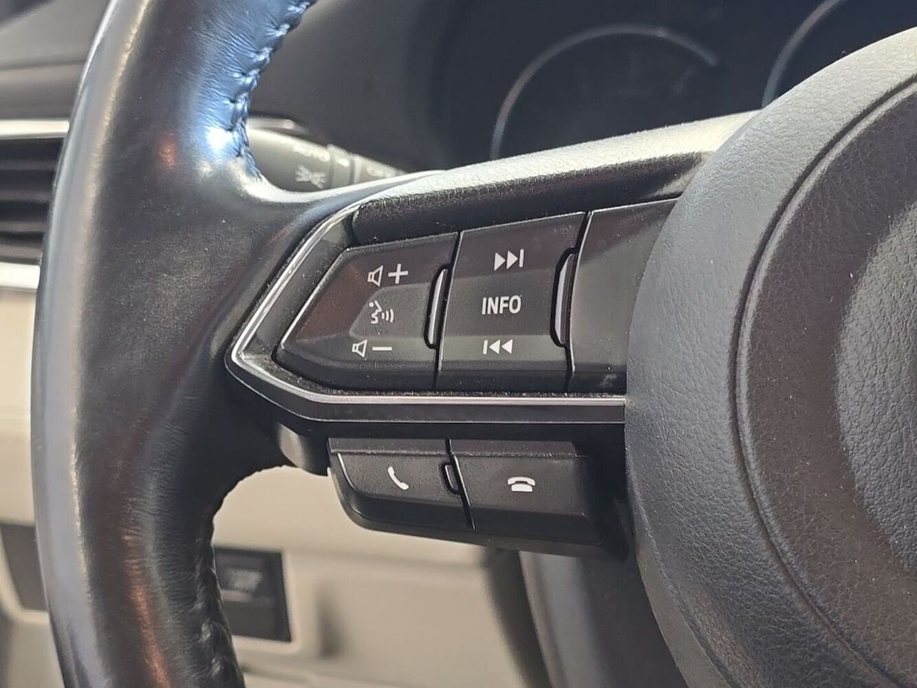 Mazda 6 vaihtoauto