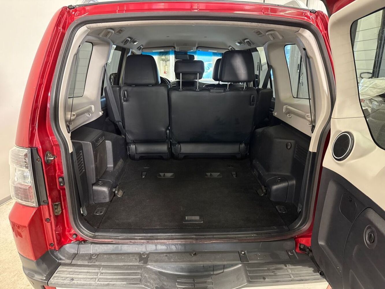 Mitsubishi Pajero vaihtoauto