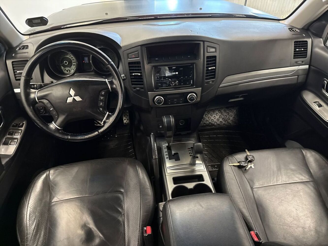 Mitsubishi Pajero vaihtoauto
