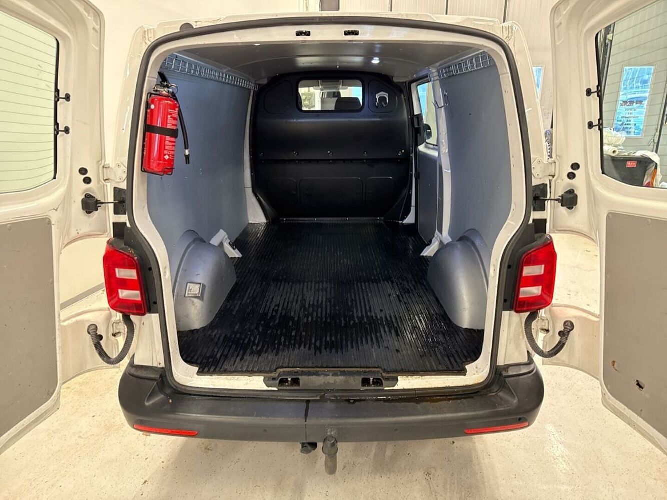 Volkswagen Transporter vaihtoauto