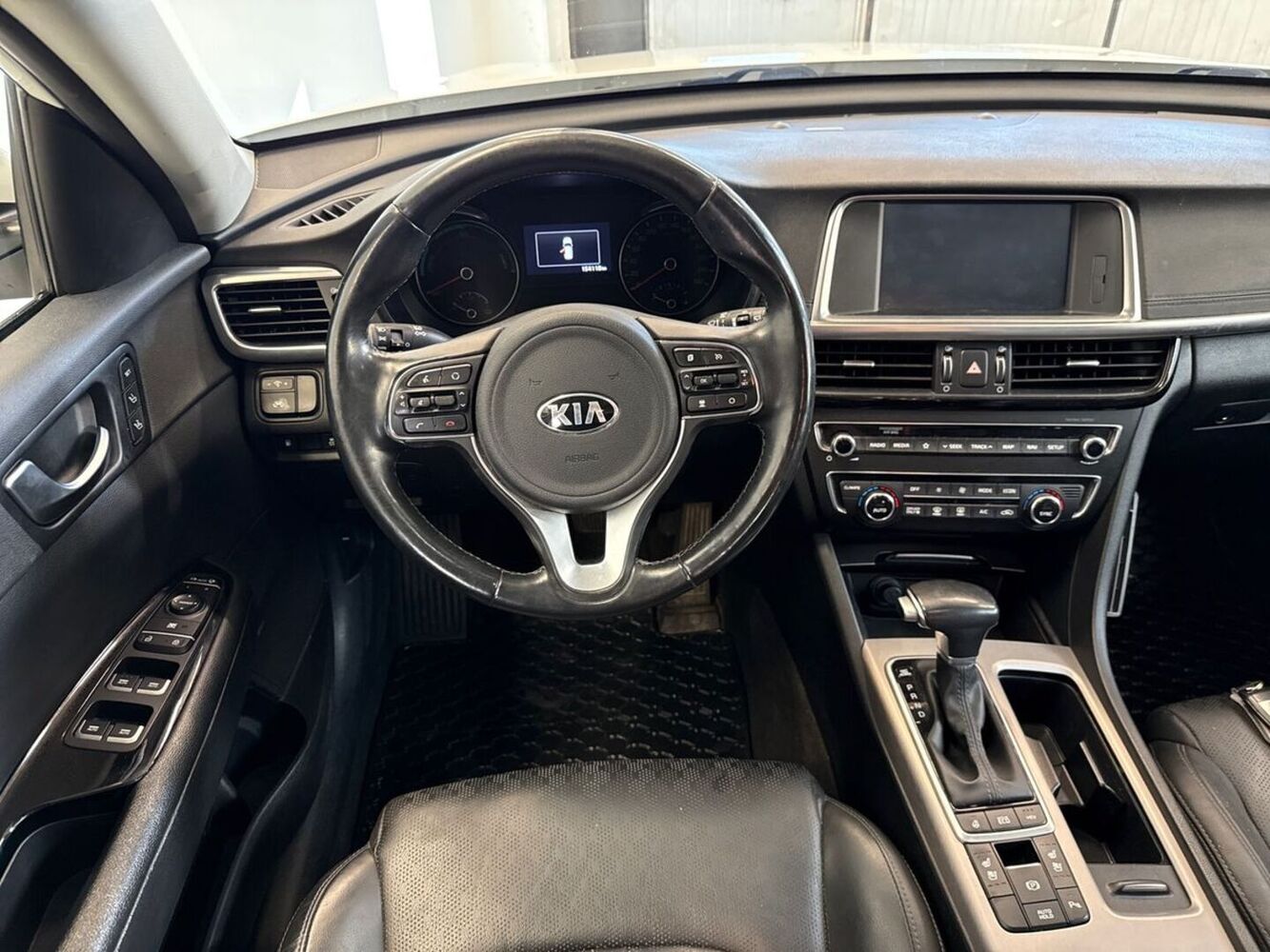 Kia Optima vaihtoauto