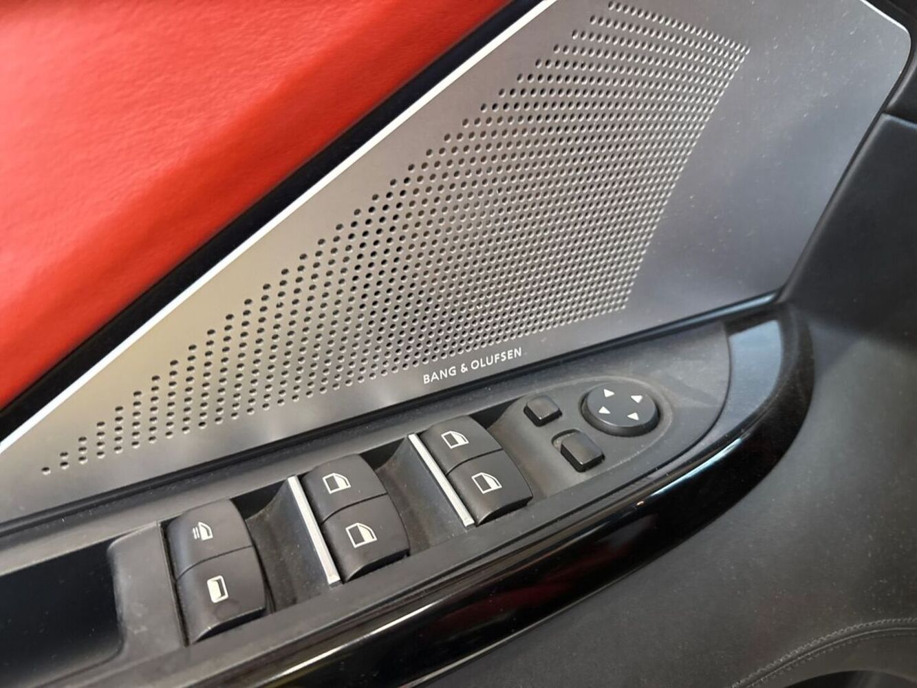 BMW M6 vaihtoauto