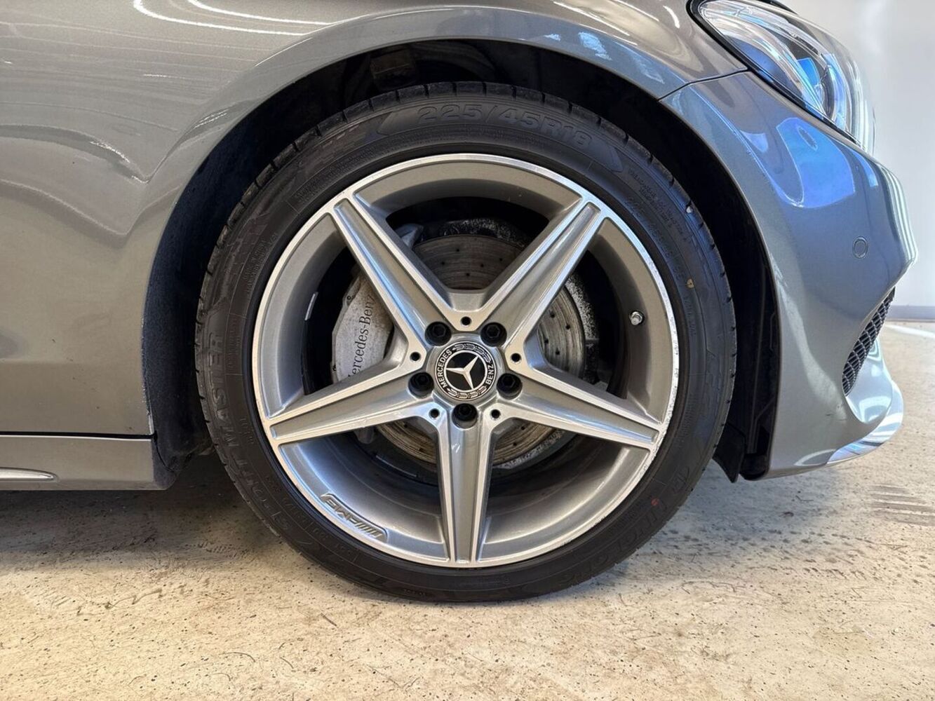 Mercedes-Benz C vaihtoauto