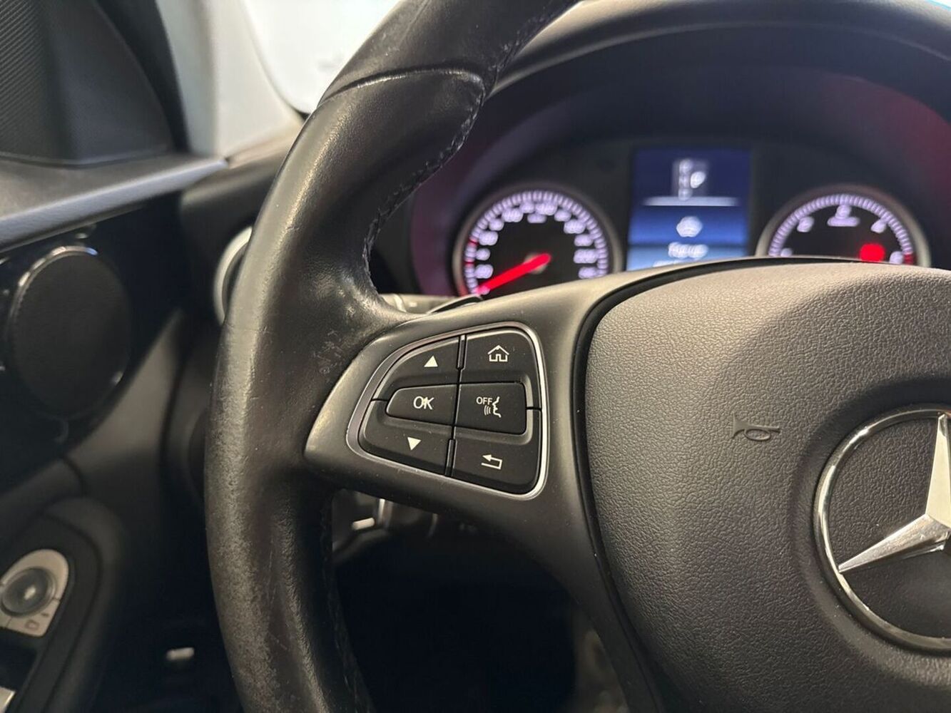 Mercedes-Benz C vaihtoauto