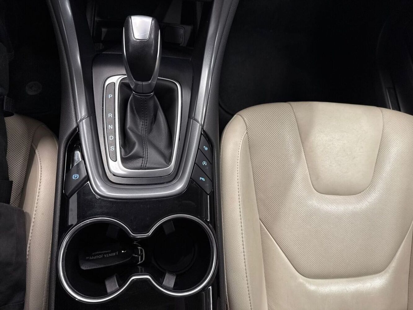 Ford Mondeo vaihtoauto