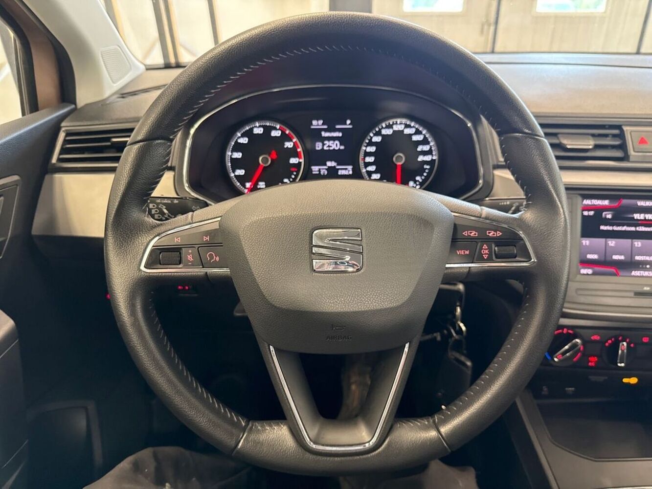 SEAT Ibiza vaihtoauto