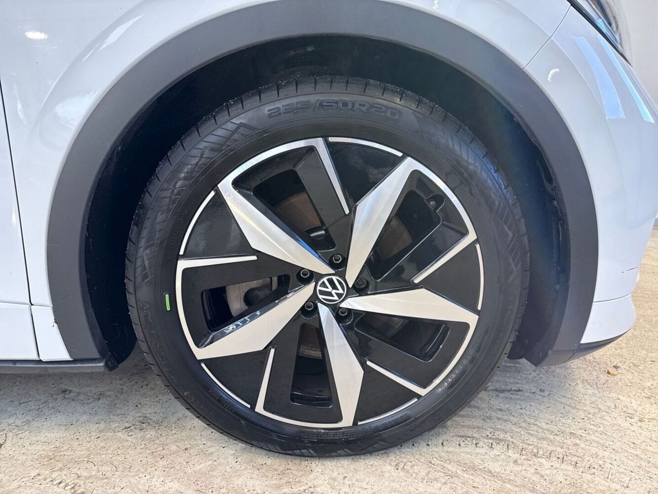 Volkswagen ID.4 vaihtoauto