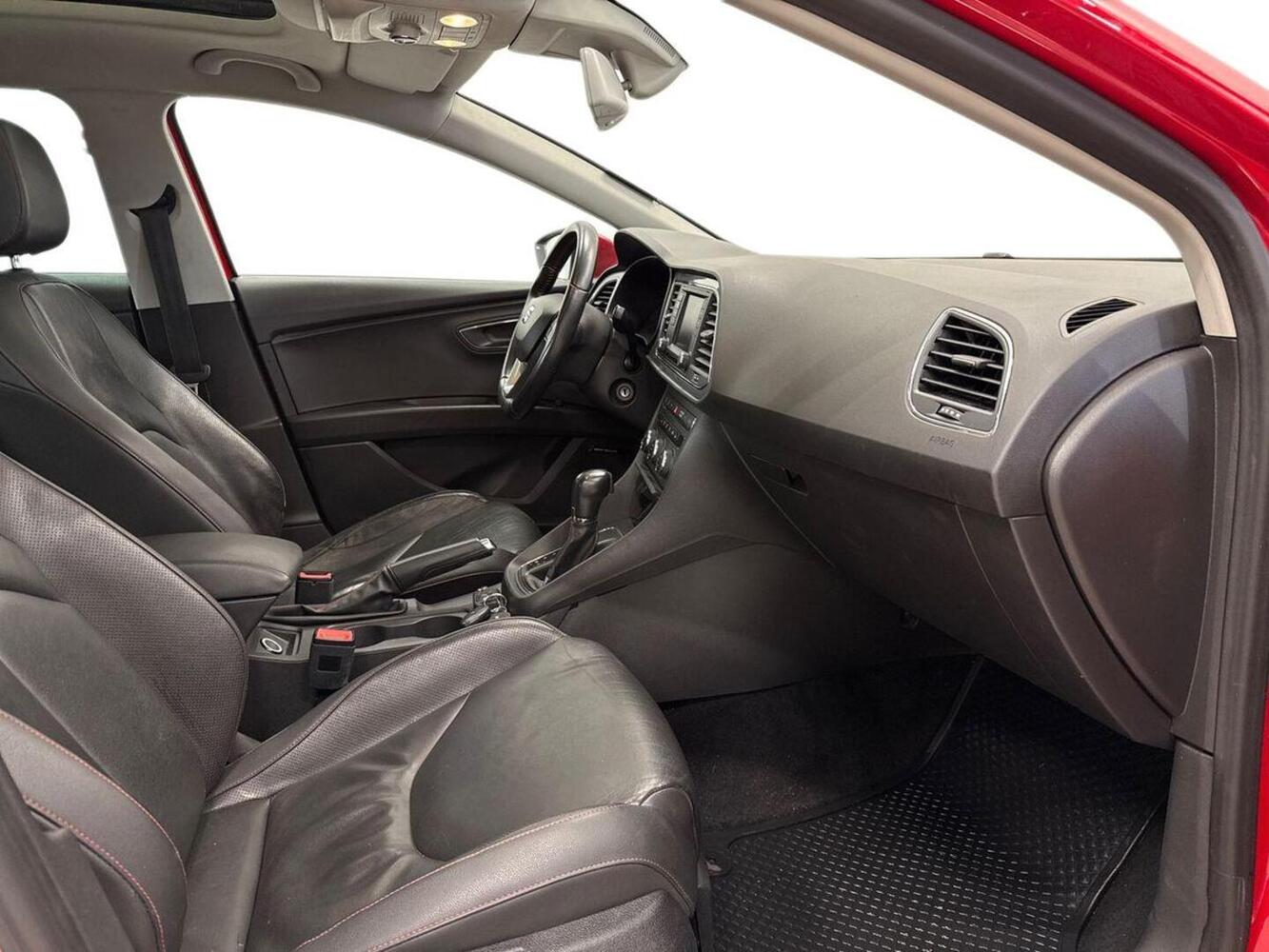 SEAT Leon ST vaihtoauto