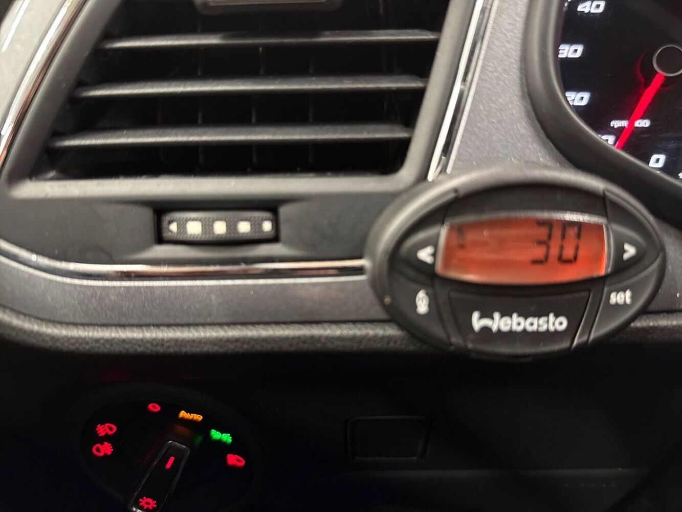 SEAT Leon ST vaihtoauto