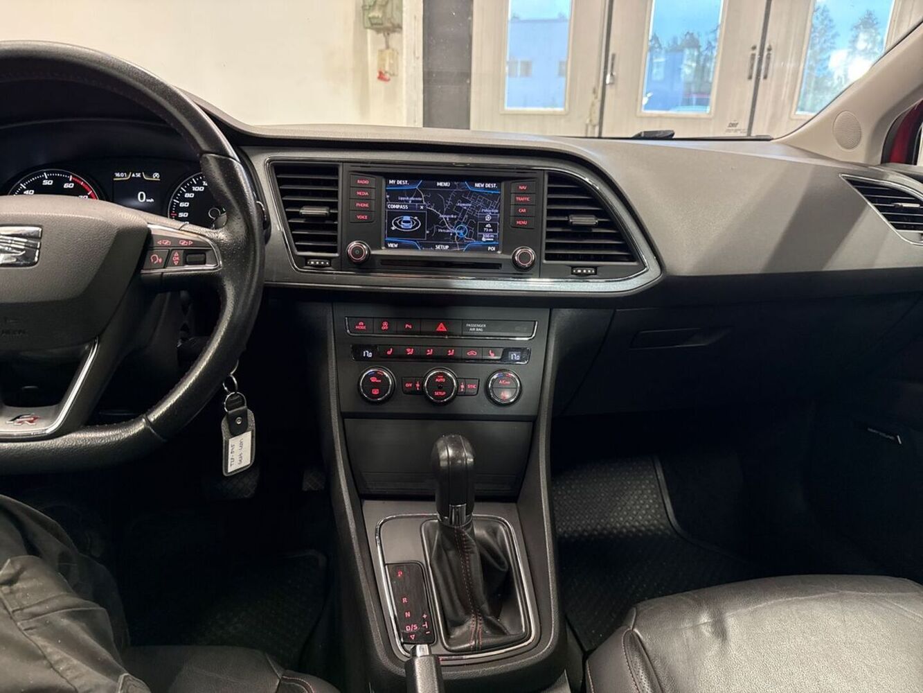 SEAT Leon ST vaihtoauto