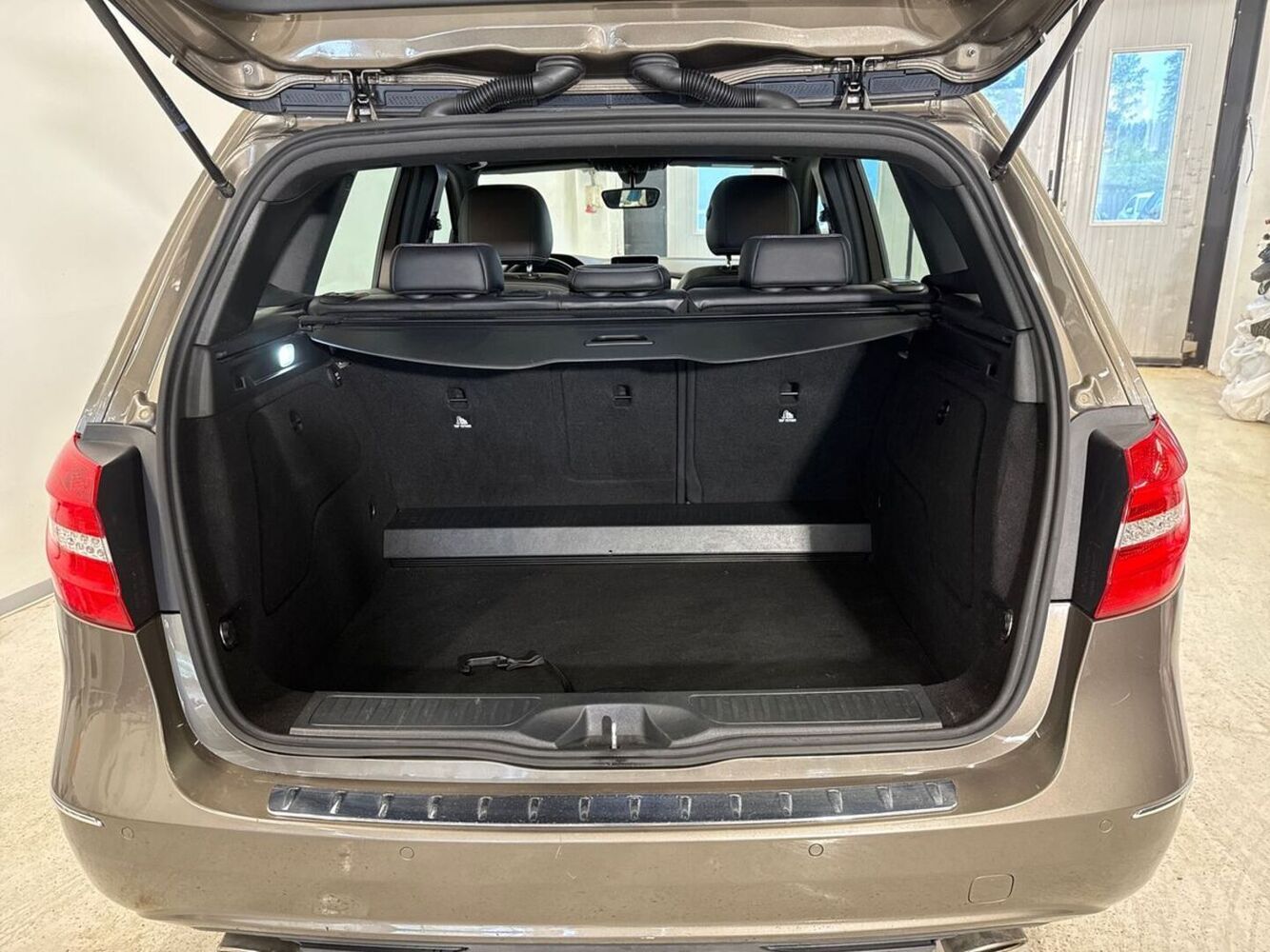 Mercedes-Benz B vaihtoauto