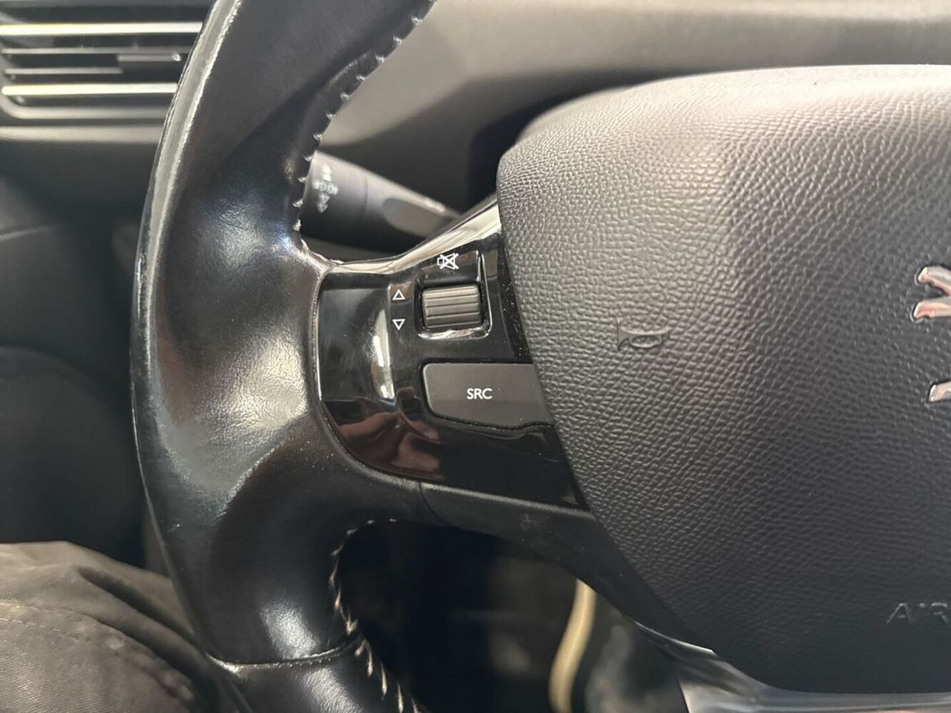 Peugeot 308 vaihtoauto