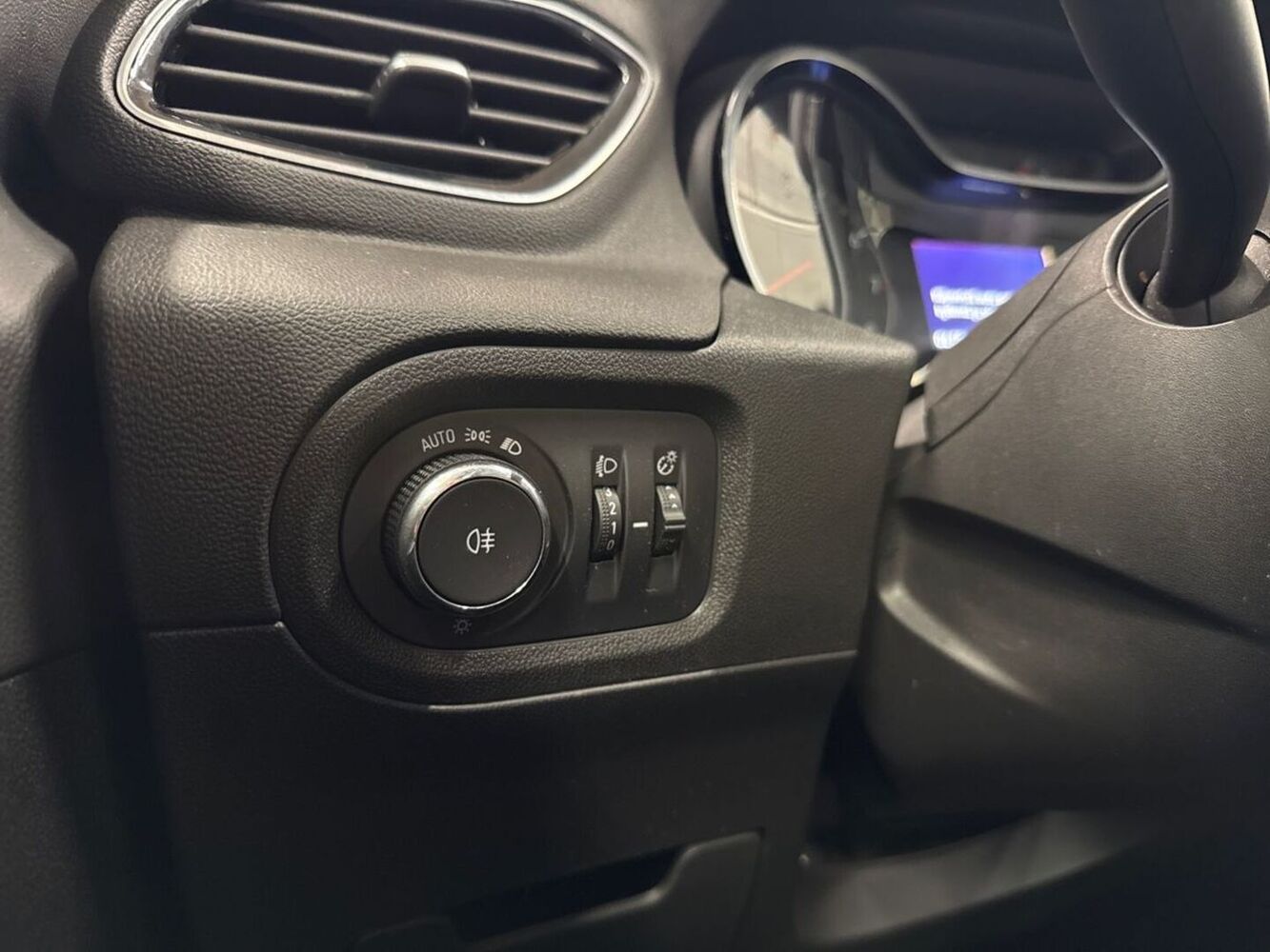 Opel Grandland X vaihtoauto