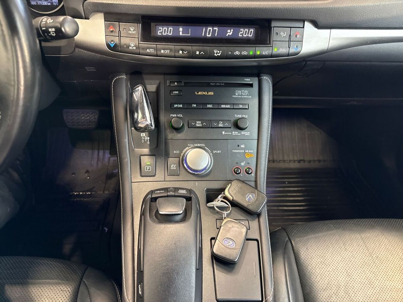 Lexus CT vaihtoauto
