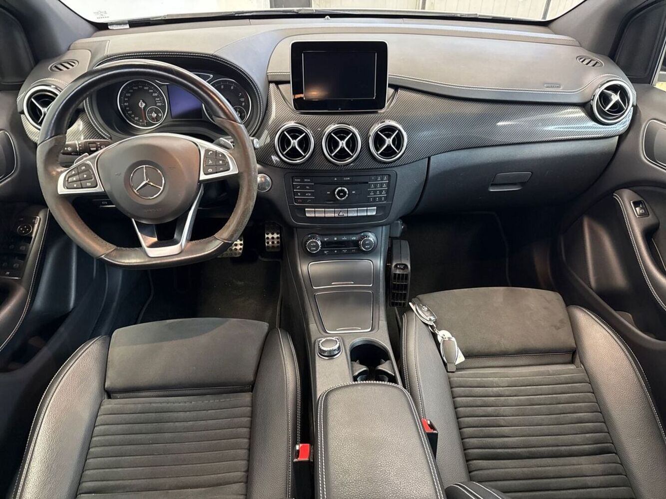 Mercedes-Benz B vaihtoauto