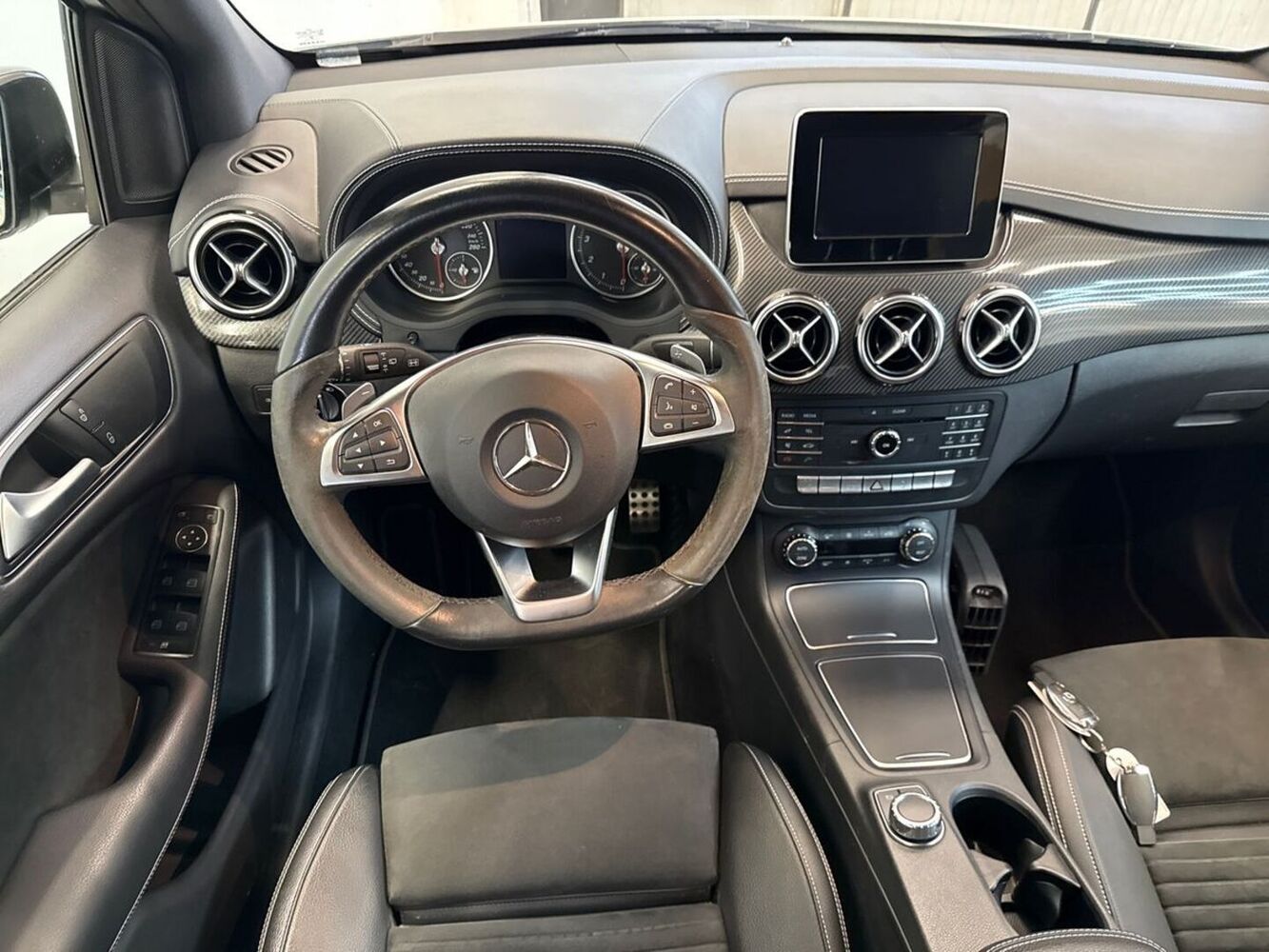 Mercedes-Benz B vaihtoauto