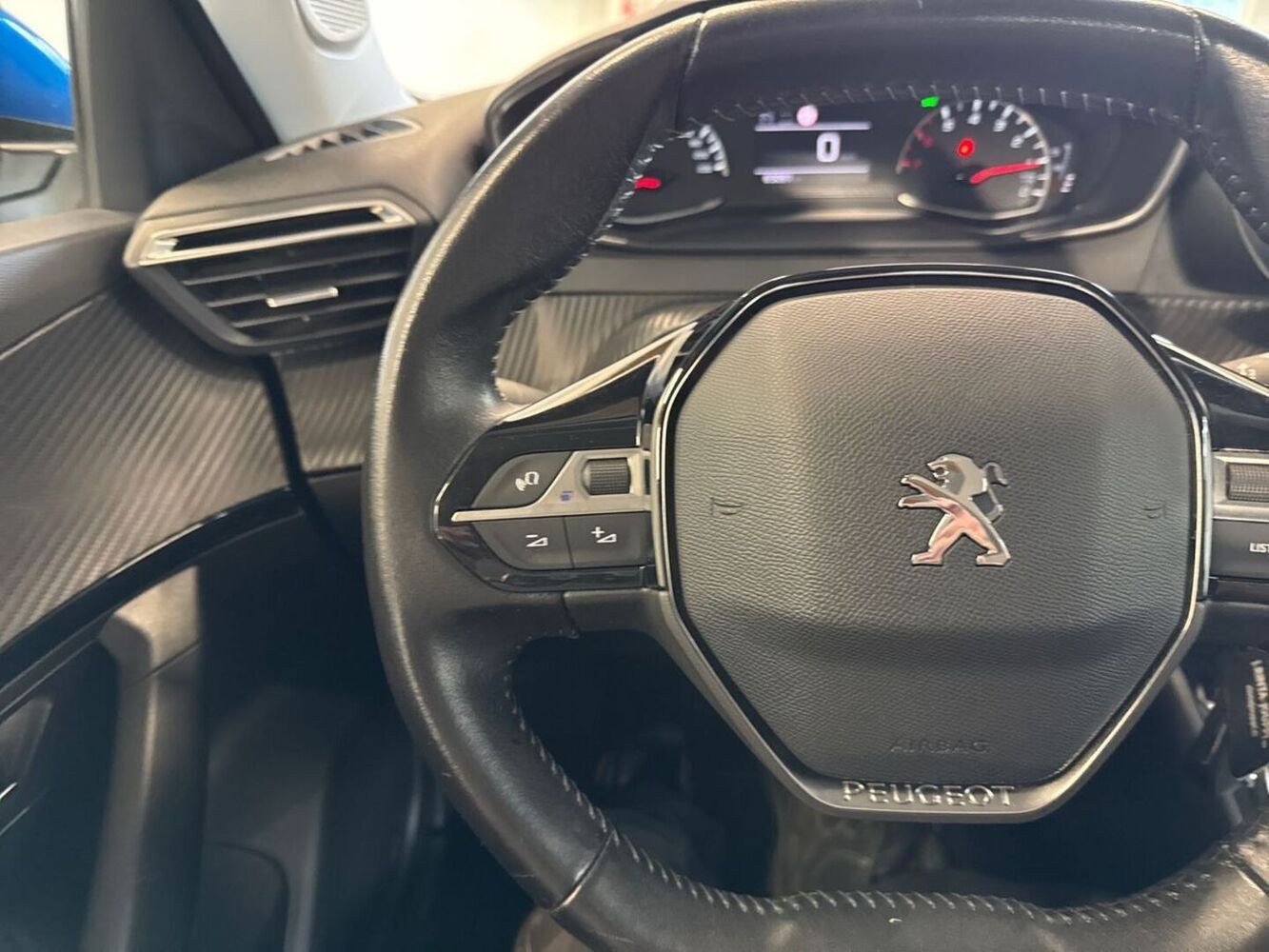 Peugeot 2008 vaihtoauto